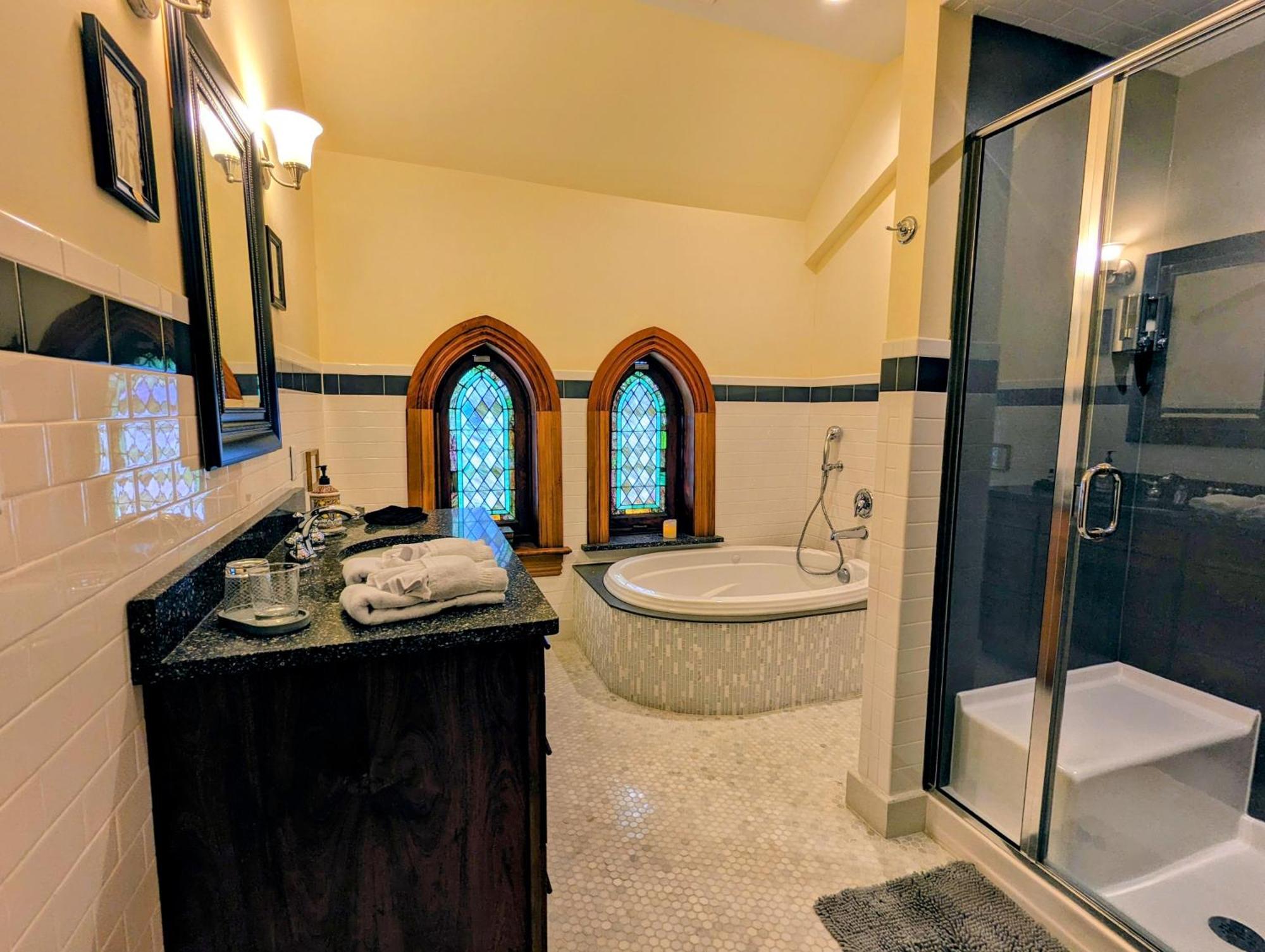 Gothic Heights Inn Clifton Heights Ngoại thất bức ảnh
