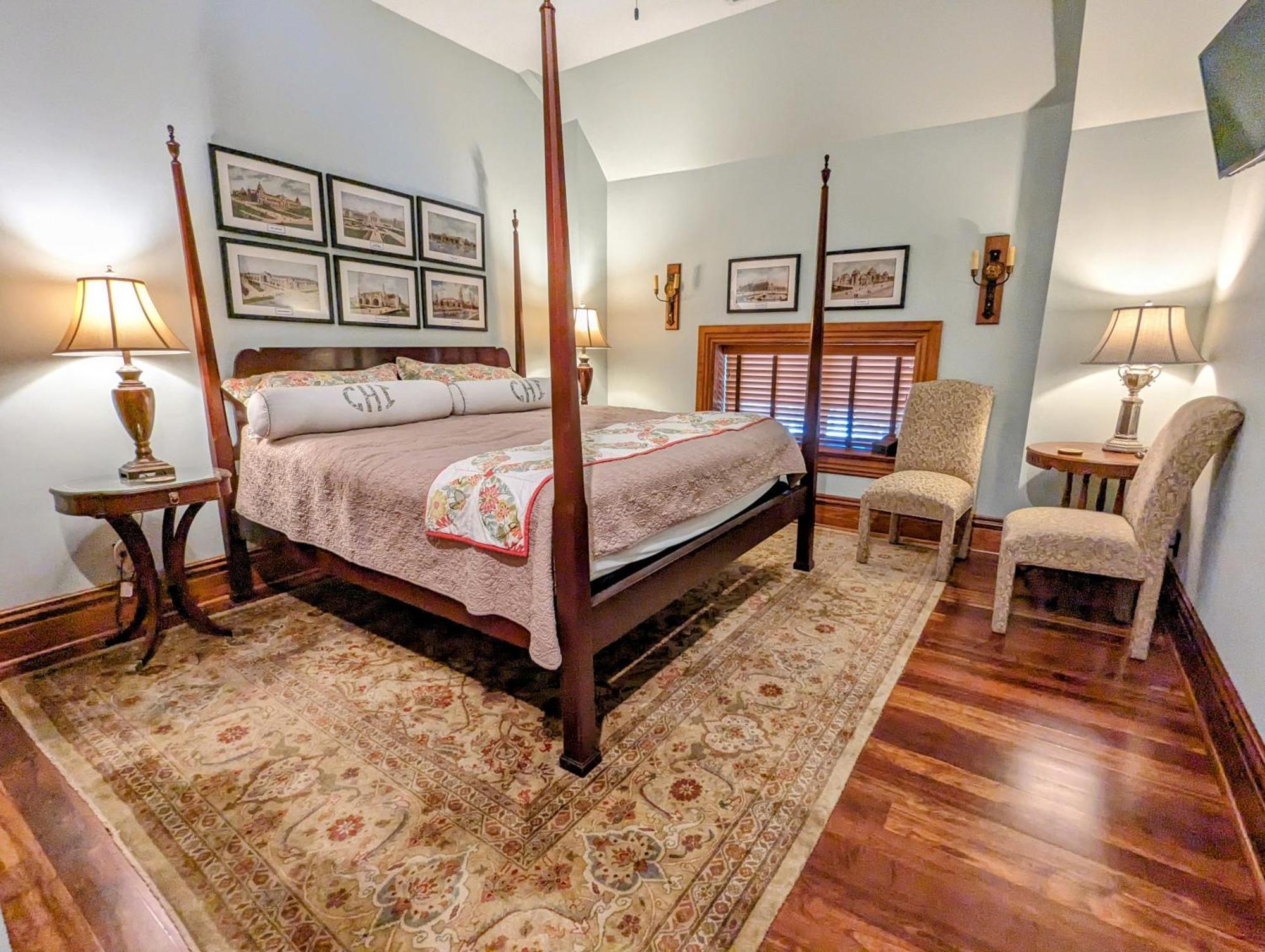 Gothic Heights Inn Clifton Heights Phòng bức ảnh